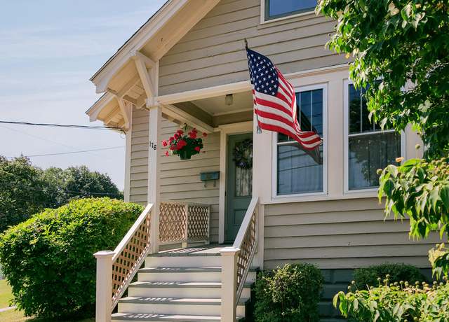 Property at 176 Cottage St, Sanford, ME 04073, 3 beds, 1 bath