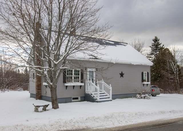 Property at 20 Cottage St, Milbridge, ME 04658, 5 beds, 1.5 baths