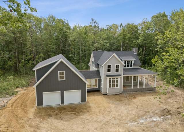 Property at 9 Acorn Ave, Kennebunkport, ME 04046, 3 beds, 3.5 baths