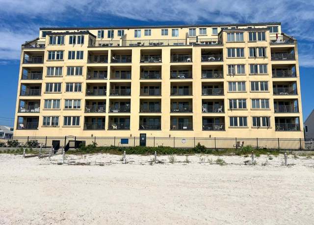 Property at 191 E Grand Ave #504, Old Orchard Beach, ME 04064, 1 bed, 1 bath