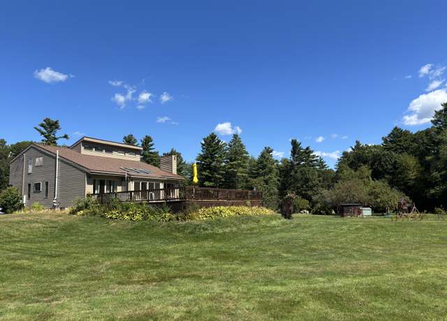 Property at 48 Sid Hall Dr, North Berwick, ME 03906, 4 beds, 2.5 baths
