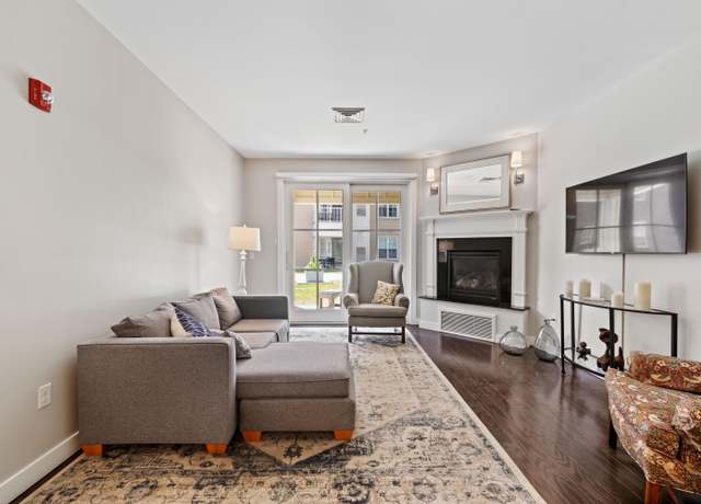 Property at 22 Hancock St #211, Portland, ME 04101, 1 bed, 1 bath