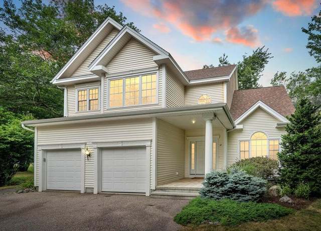 Property at 18 Tidal Ct, Wells, ME 04090, 3 beds, 2.5 baths