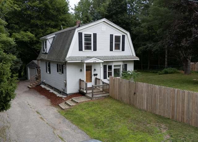 Property at 214 S Main St, Auburn, ME 04210, 3 beds, 1.5 baths