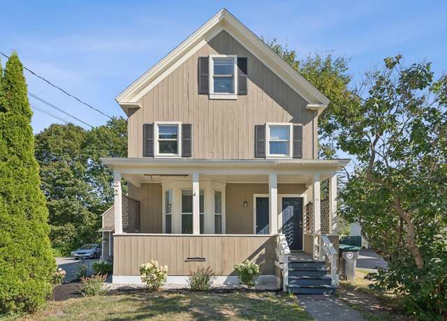 Property at 22 York St, Kennebunk, ME 04043, 5 beds, 2 baths