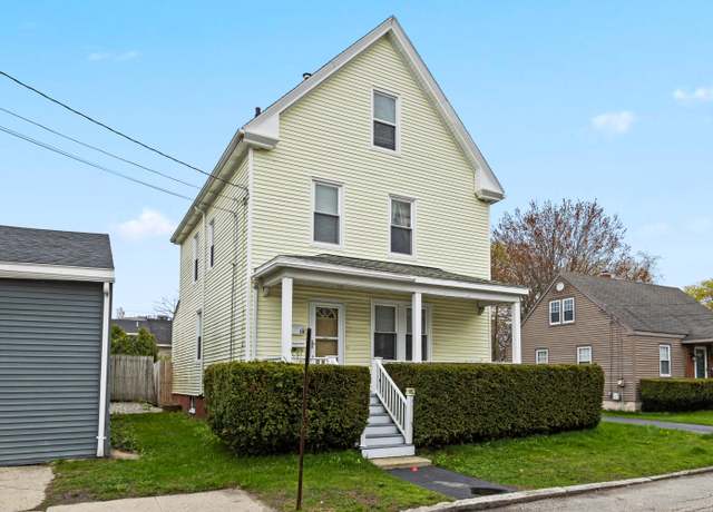 Property at 10 Galvin St, Portland, ME 04103, 3 beds, 1.5 baths