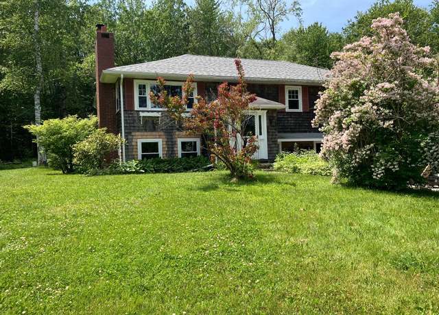 Property at 363 Oak Point Rd, Trenton, ME 04605, 4 beds, 2.5 baths