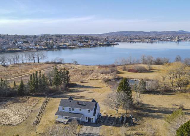 Property at 108 N Shore Dr, Owls Head, ME 04854, 4 beds, 2 baths