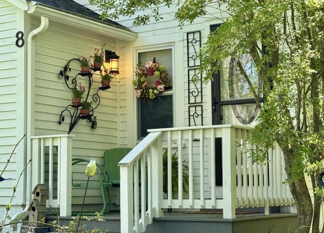 Property at 8 Organug Rd, York, ME 03909, 3 beds, 1.5 baths