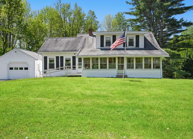 Property at 144 Old Lewiston Rd, West Gardiner, ME 04345, 3 beds, 1 bath