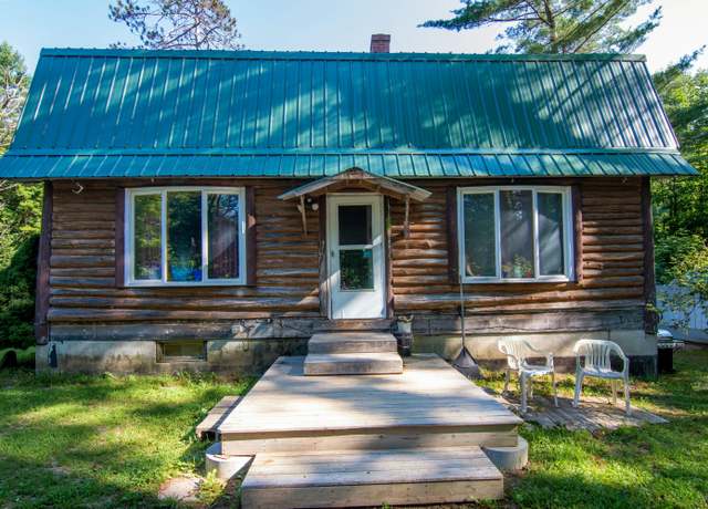 Property at 530 Old County Rd, Greenwood, ME 04255, 3 beds, 1 bath