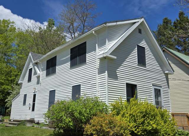 Property at 103 Margin St, Orono, ME 04473, 4 beds, 2 baths