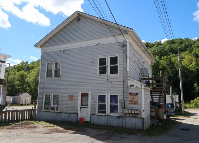 Property at 202 Mount Vernon Ave, Augusta, ME 04330, 14 beds, 8 baths