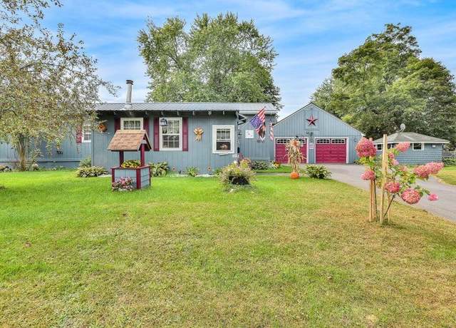 Property at 21 Middle Ave, Mexico, ME 04257, 1 bed, 1 bath