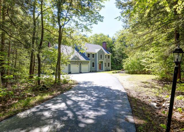 Property at 148 Hunter Way, Falmouth, ME 04105, 4 beds, 3 baths