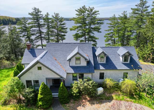 Property at 20 Eagle Point Rd, Bath, ME 04530, 2 beds, 2.5 baths