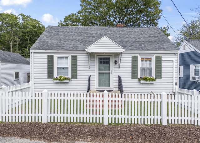 Property at 6 Pine Ln, Old Orchard Beach, ME 04064, 2 beds, 1 bath