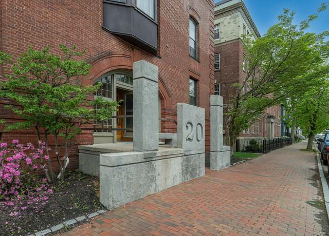 Property at 20 West St #3, Portland, ME 04102, 2 beds, 1 bath