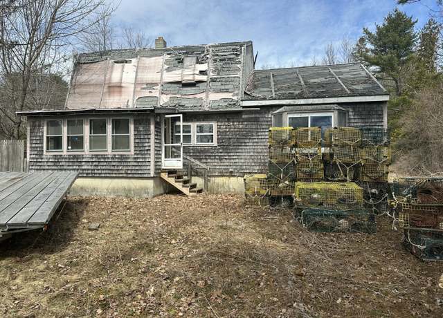 Property at 35 Hackett Rd, Winterport, ME 04496, 3 beds, 1 bath