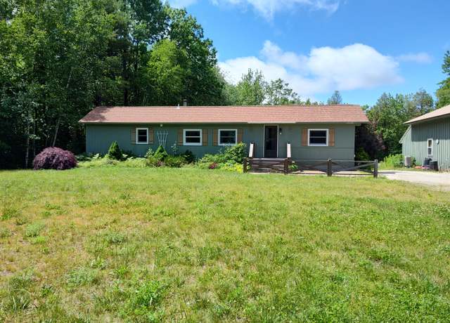 Property at 280 Yarmouth Rd, Gray, ME 04039, 2 beds, 1 bath