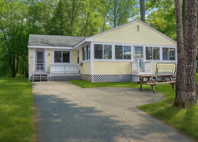Property at 18 Scenic View Dr, Naples, ME 04055, 3 beds, 2 baths