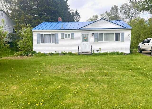 Property at 16 Pearce Ave, Houlton, ME 04730, 3 beds, 1 bath