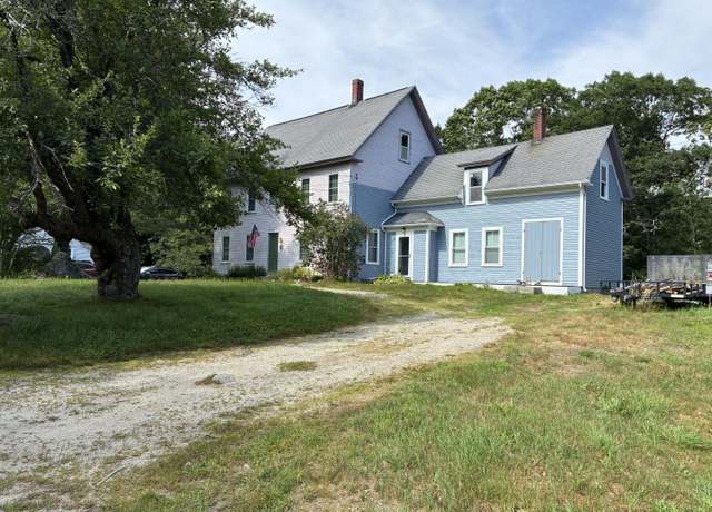 Property at 6 Paddy Ln, Franklin, ME 04634, 3 beds, 2 baths