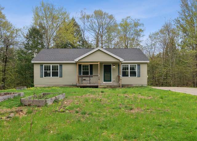 Property at 641 Chadbourne Rd, Standish, ME 04084, 3 beds, 2 baths