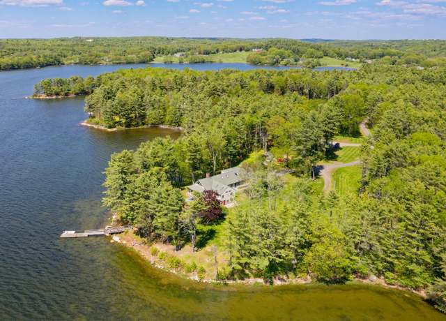 Property at 44 A Sprague Rd, Nobleboro, ME 04555, 3 beds, 2.5 baths