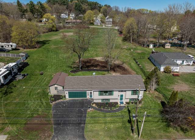 Property at 206 Fairview Ave, Auburn, ME 04210, 3 beds, 2 baths
