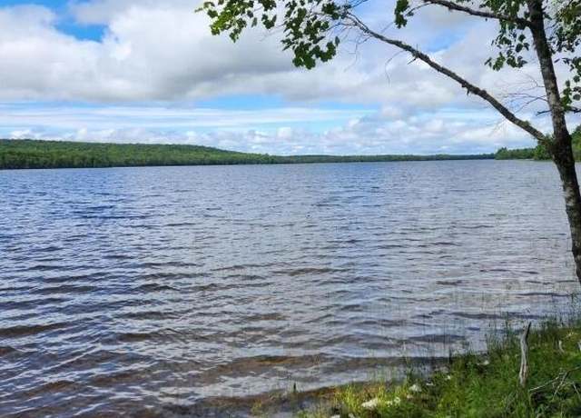 Property at 39 Woodland Ridge Rd, Danforth, ME 04424