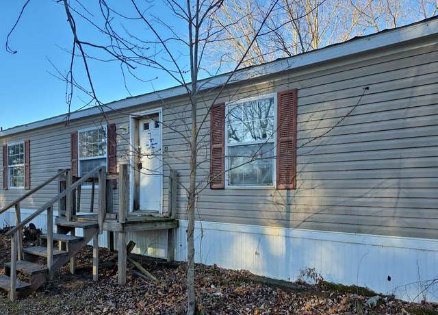 Property at 27 Adams St, Skowhegan, ME 04976, 3 beds, 2 baths