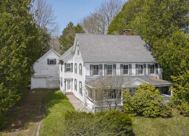 Property at 44 Pascal Ave, Rockport, ME 04856, 5 beds, 1.5 baths