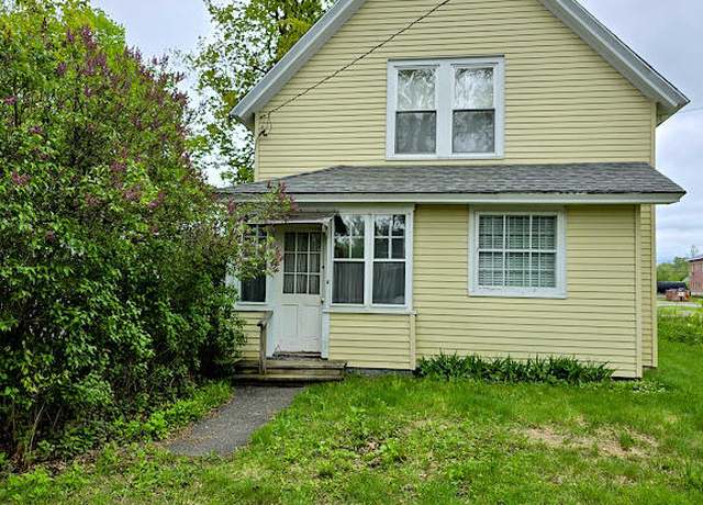 Property at 36 Henderson St, Brownville, ME 04414, 2 beds, 1 bath