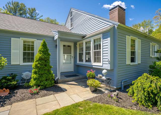 Property at 4 Wood Pond Ln #3, Kennebunk, ME 04043, 2 beds, 1.5 baths