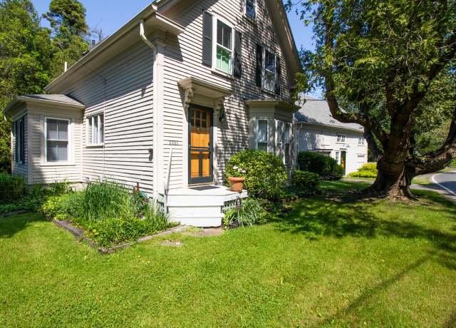 Property at 2593 Bristol Rd, Bristol, ME 04554, 3 beds, 3 baths