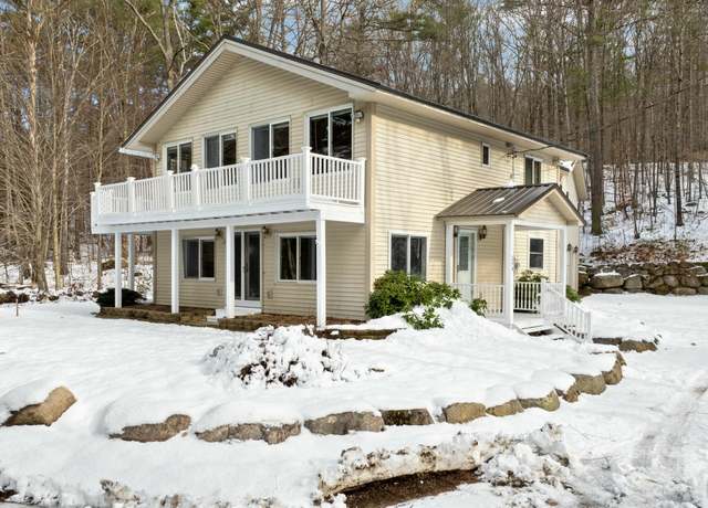 Property at 294 Hio Ridge Shores South Rd, Bridgton, ME 04009, 4 beds, 3.5 baths