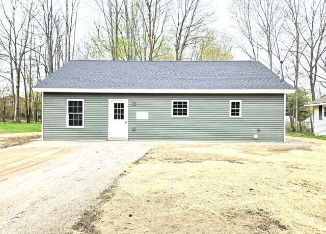 Property at 84 Stevens St, Lewiston, ME 04240, 3 beds, 2 baths