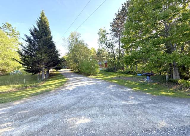 Property at 26 Pit Rd, China, ME 04358, 4 beds, 2 baths
