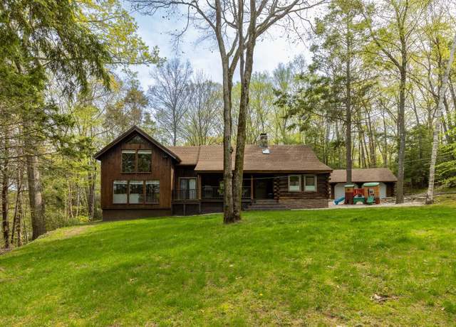 Property at 65 Brave Boat Harbor Rd, York, ME 03909, 4 beds, 2 baths