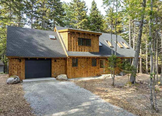 Property at 24 Blow Horn Rd, Boothbay Harbor, ME 04538, 3 beds, 2.5 baths