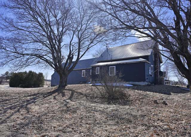 Property at 805 North St, Houlton, ME 04730, 5 beds, 3 baths