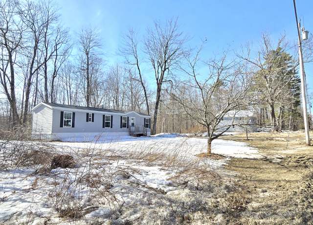 Property at 188 N Raymond Rd, Raymond, ME 04071, 4 beds, 2 baths