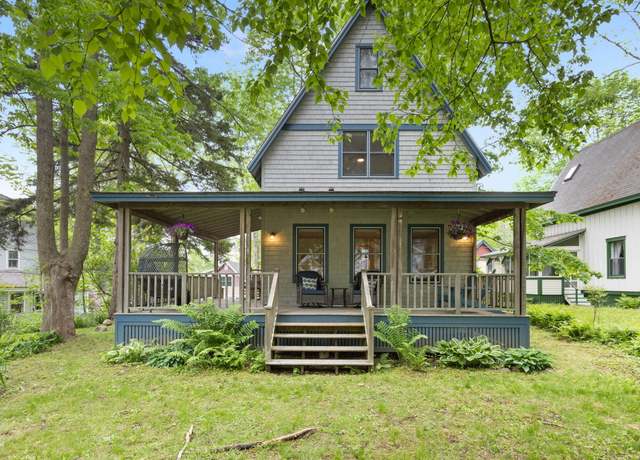 Property at 25 Main St, Northport, ME 04849, 2 beds, 1 bath