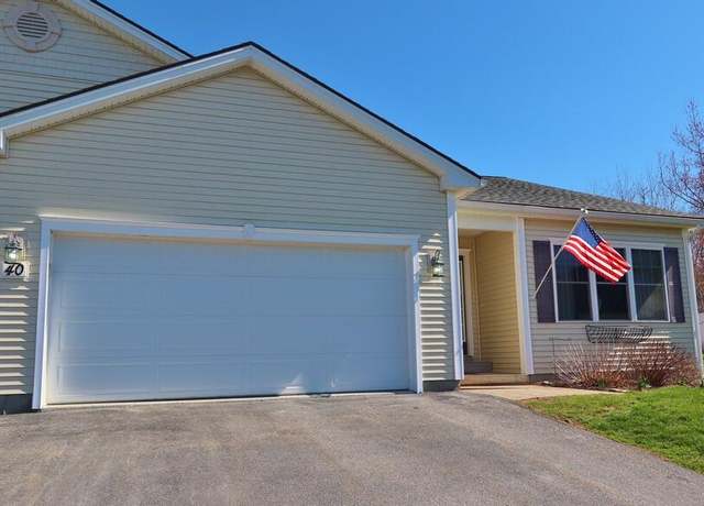 Property at 40 Kathryn Ln #40, Bangor, ME 04401, 2 beds, 2.5 baths