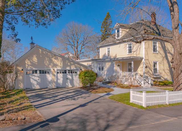 Property at 33 Maine St, Kennebunkport, ME 04046, 4 beds, 2 baths