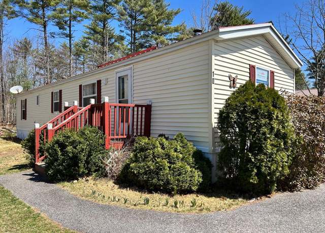 Property at 10 Ashleigh Ln, Standish, ME 04084, 2 beds, 1 bath