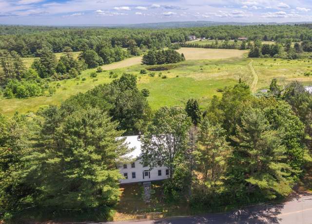 Property at 93 Cushnoc Rd, Vassalboro, ME 04989, 3 beds, 2 baths