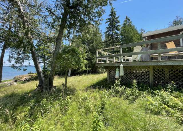 Property at 45 Maple Leaf Dr, Gouldsboro, ME 04607, 1 bed, 1.5 baths