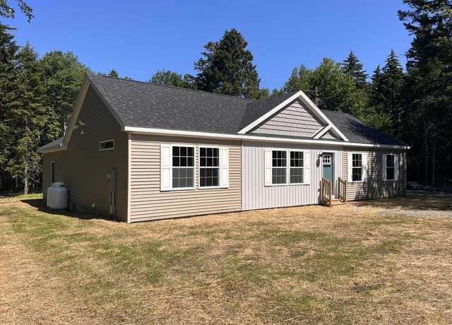 Property at 7 Cadillac Way, Mount Desert, ME 04660, 4 beds, 2 baths